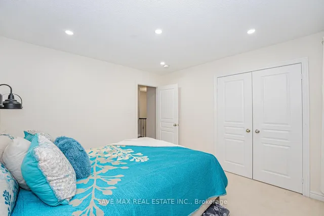 Additional image 27 of 32 Yellow Sorrel Rd