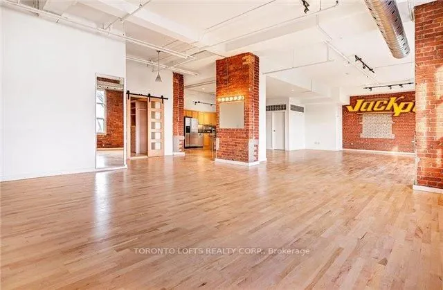 Additional image 3 of 426 Queen St Unit 204