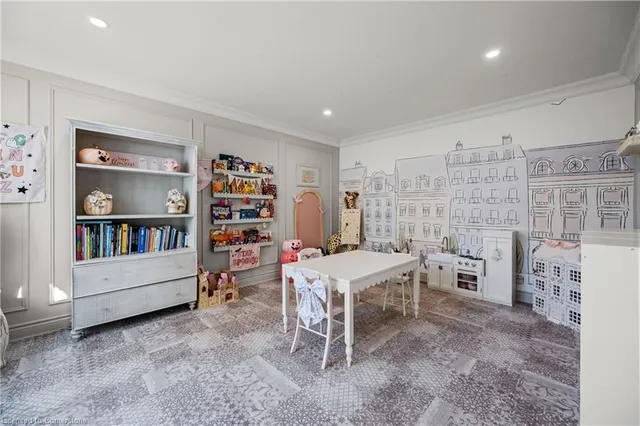 Additional image 19 of 185 Central Dr