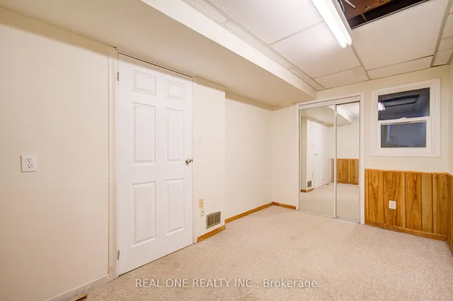 Additional image 18 of 21 Grass Meadoway Way