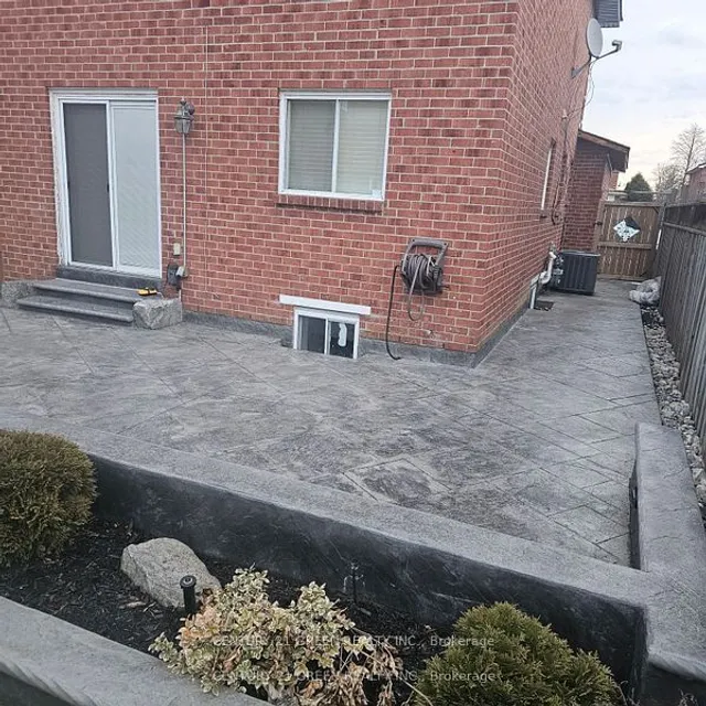 Additional image 23 of 76 Metzak Dr