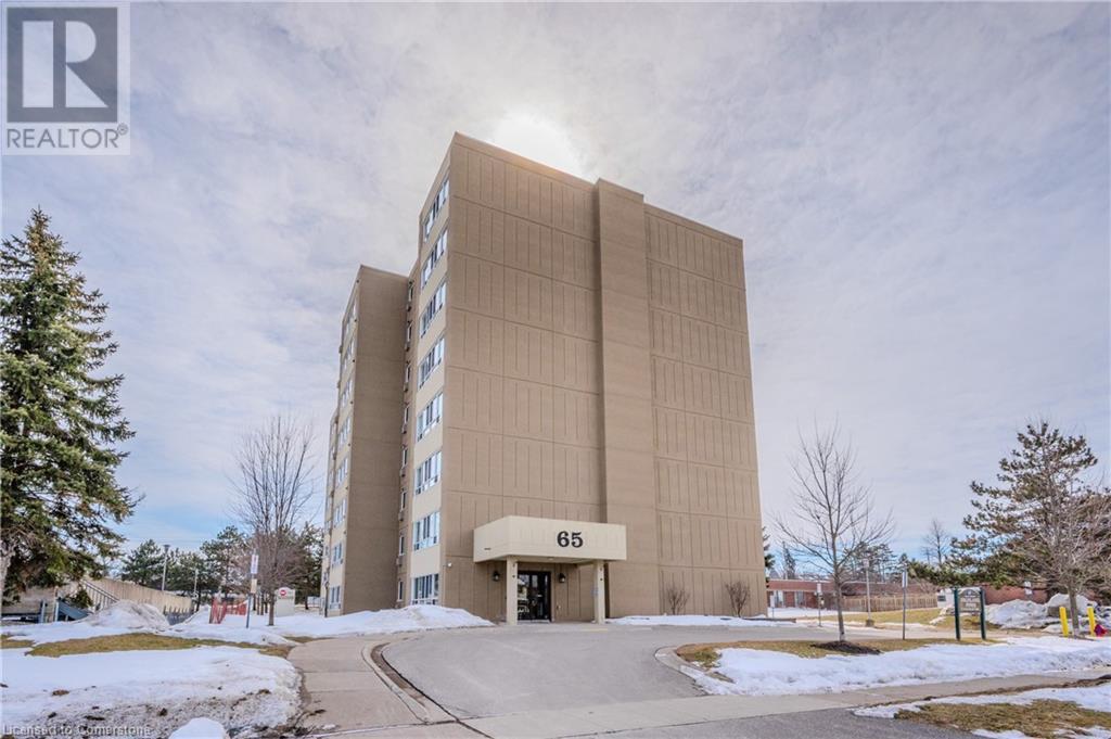 65 HIGHLAND Crescent Unit# 806|Kitchener, Ontario N2M5M8