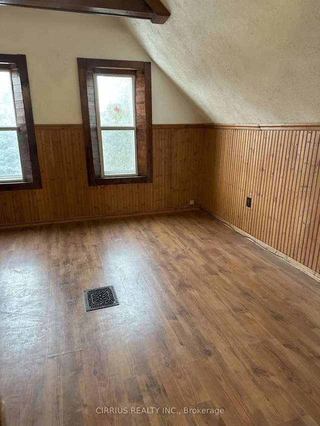 Additional image 10 of 326 Herkimer St