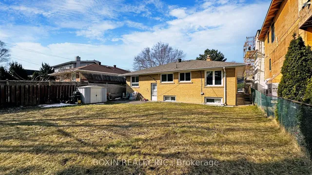 Additional image 31 of 55 Heathview Ave