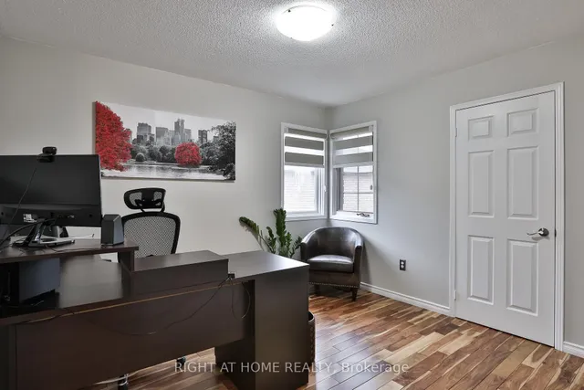 Additional image 31 of 25 Rockford Ru