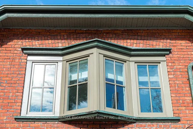 Additional image 6 of 293 Park St