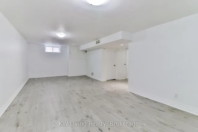 Additional image 26 of 11 Dorine Cres