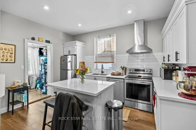 Additional image 40 of 20 Holton Ave