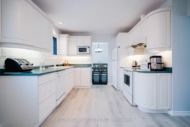 Additional image 11 of 50 Chapais Cres