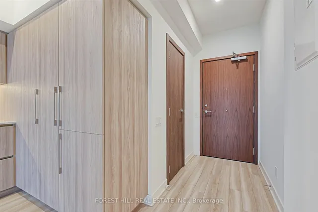 Additional image 3 of 19 Bathurst St Unit 4101