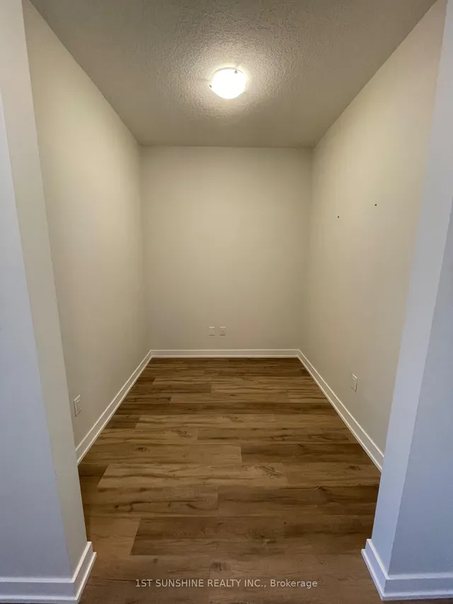 Additional image 14 of 600 NORTH SERVICE Rd Unit 214