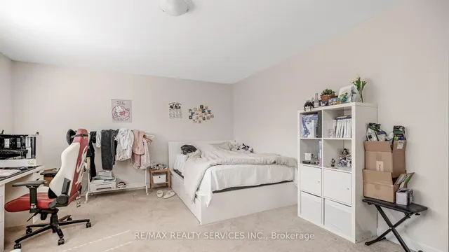 Additional image 34 of 16 Pagebrook Cres