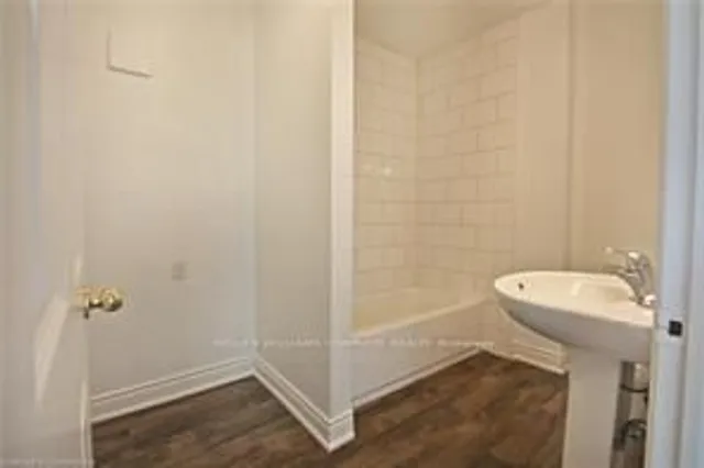 Additional image 14 of 590 Main St