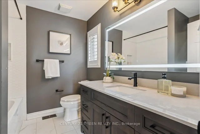 Additional image 34 of 1032 Blueheron Blvd