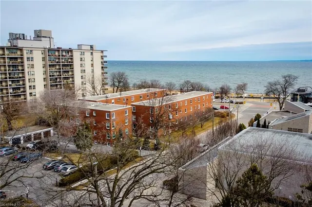 Additional image 6 of 1347 Lakeshore Rd Unit 37