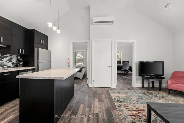 Additional image 32 of 272&276 King Edward Ave