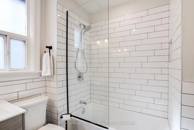 Additional image 25 of 204 Montrose Ave