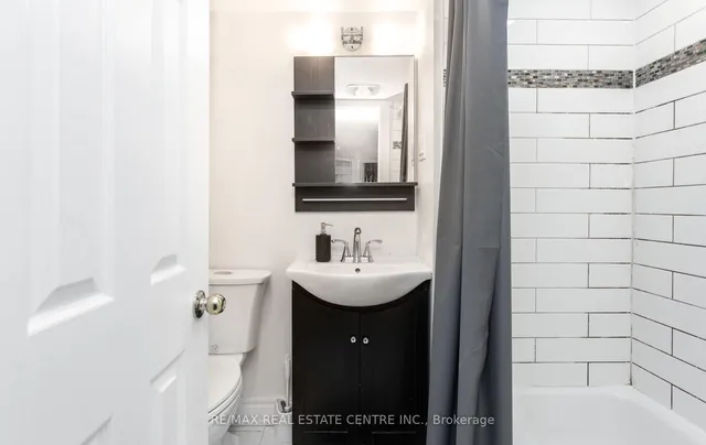 Additional image 39 of 32 Allenby Ave