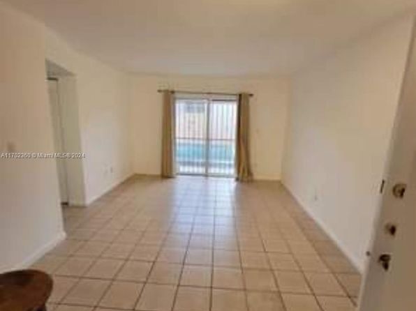 1933 SW 7th St APT 102, Miami, FL 33135