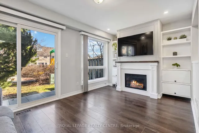 Additional image 6 of 455 Apache Crt Unit 106