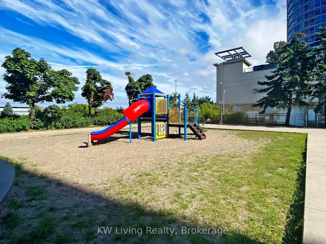 Additional image 30 of 18 Lee Centre Dr Unit 1007