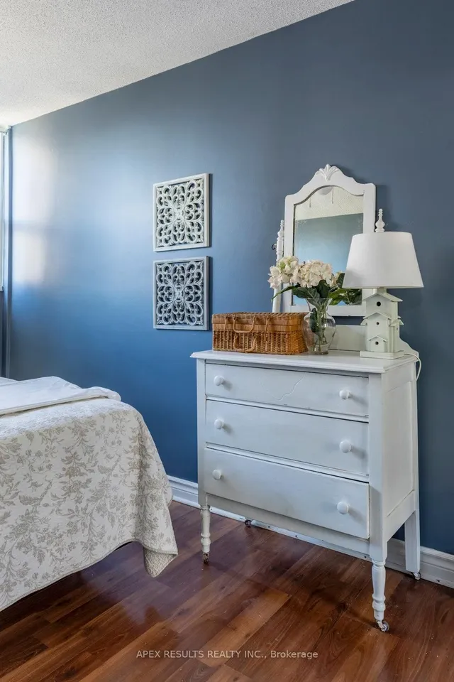 Additional image 30 of 1950 Main St Unit 405