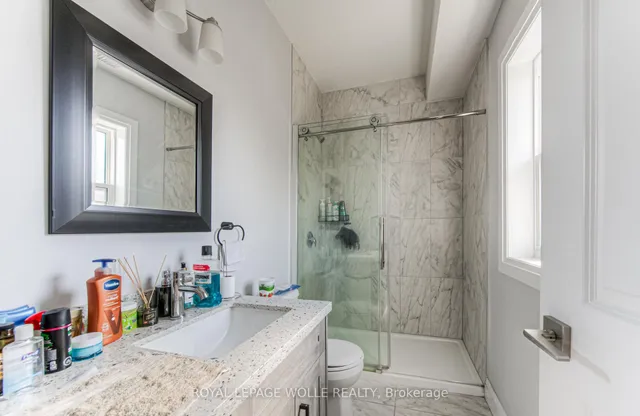 Additional image 34 of 204 Fifth Ave