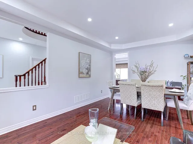 Additional image 9 of 14 Maple Valley St