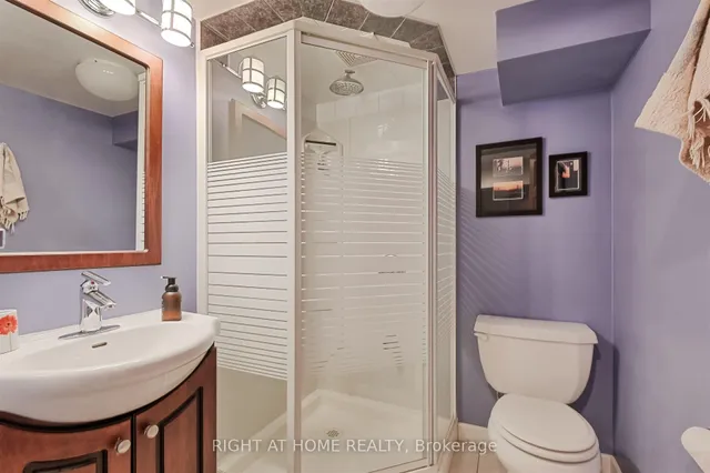 Additional image 19 of 61 Woburn Ave