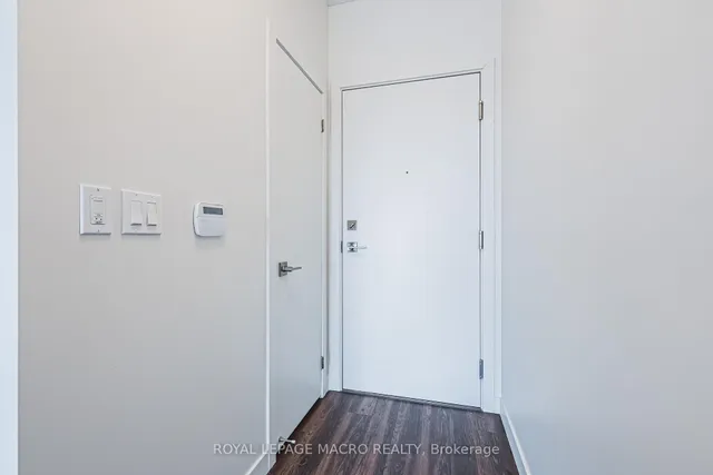 Additional image 9 of 2081 FAIRVIEW St Unit 812