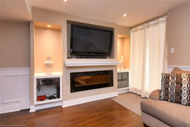 Additional image 37 of 73 Thames Way