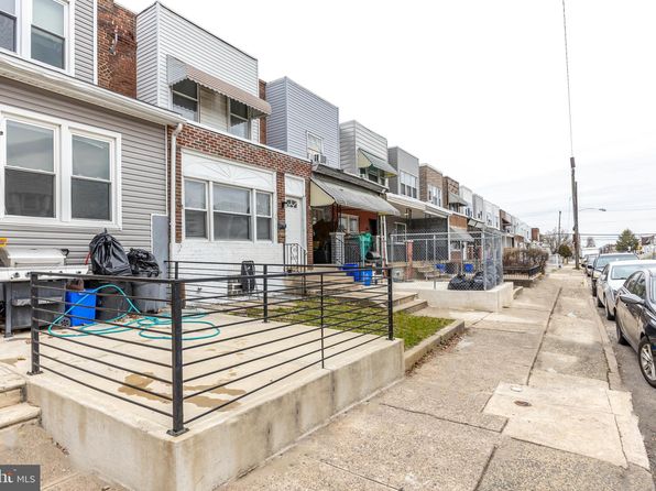 2525 S 67th St, Philadelphia, PA 19142