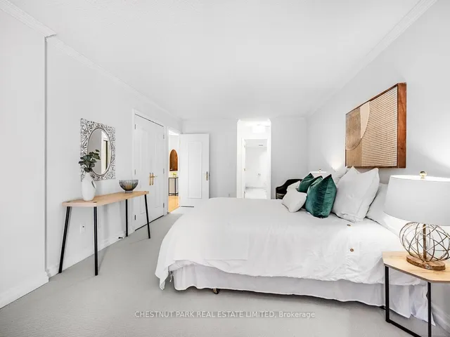 Additional image 20 of 2727 Yonge St Unit 405