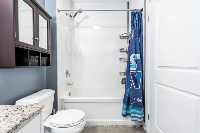 Additional image 9 of 4040 UPPER MIDDLE Rd Unit 102