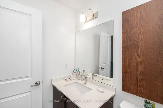 Additional image 27 of 575 Woodward Ave Unit 24