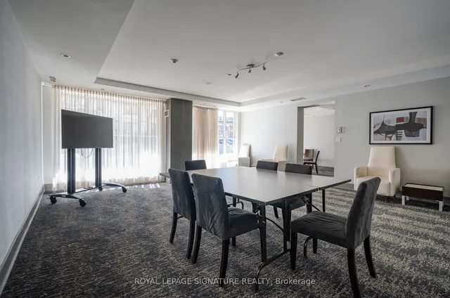 Additional image 34 of 18 Beverley St Unit 322