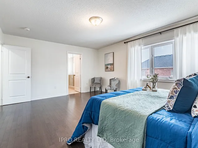 Additional image 23 of 42 Monument Tr