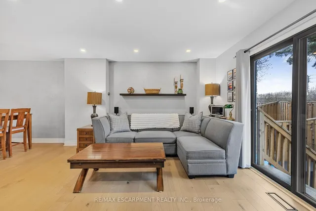 Additional image 11 of 1532 Sixth Line Unit 9