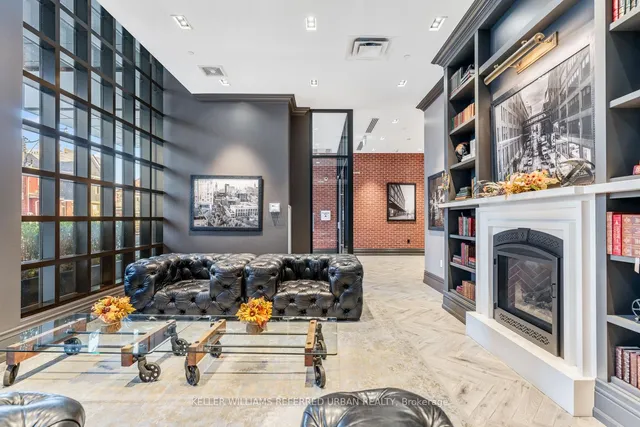 Additional image 38 of 608 Richmond St Unit 1206