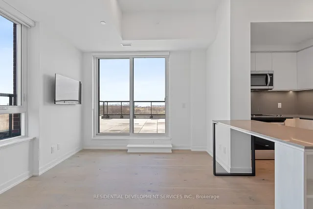 Additional image 21 of 3100 Keele St Unit 1216