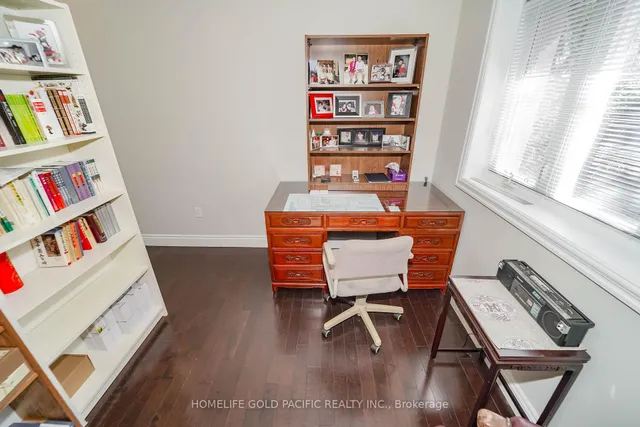 Additional image 27 of 3 Artinger Crt