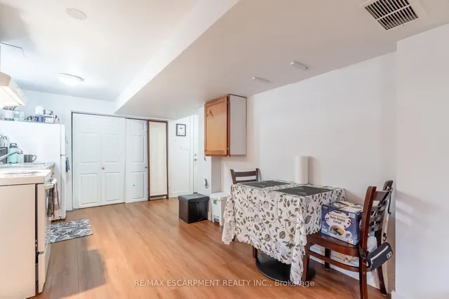 Additional image 11 of 537 Ferguson Ave