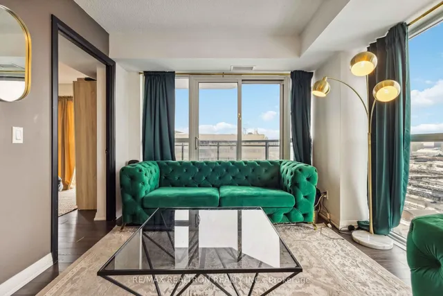 Additional image 20 of 30 Meadowglen Pl Unit 1905