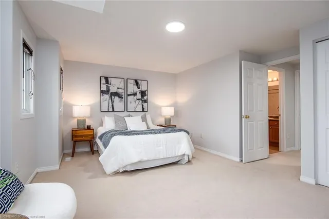 Additional image 25 of 14 Winding Meadow Crt