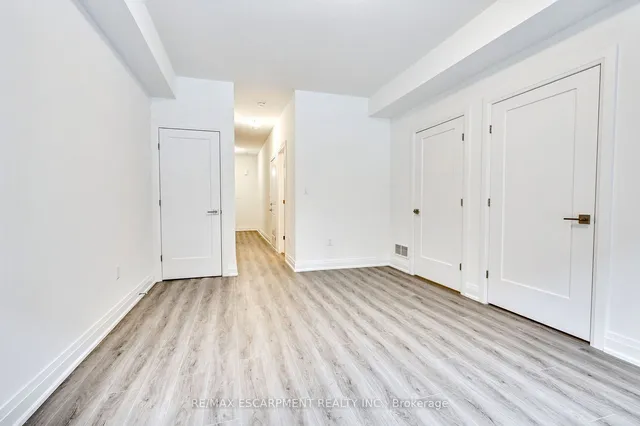 Additional image 10 of 14 Clear Valley Lane