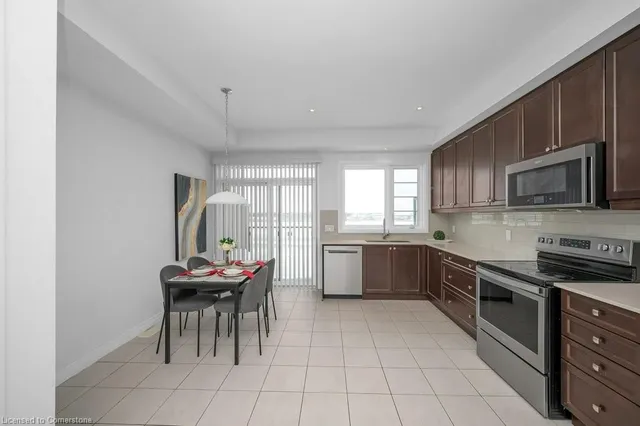 Additional image 13 of 30 Times Square Blvd Unit 240