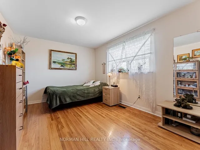 Additional image 19 of 41 Braemar Dr