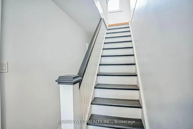 Additional image 17 of 291 McRoberts Ave