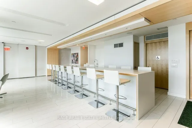 Additional image 27 of 45 Charles St Unit 2508