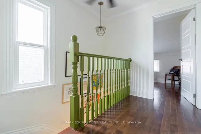 Additional image 25 of 55 Cheever St